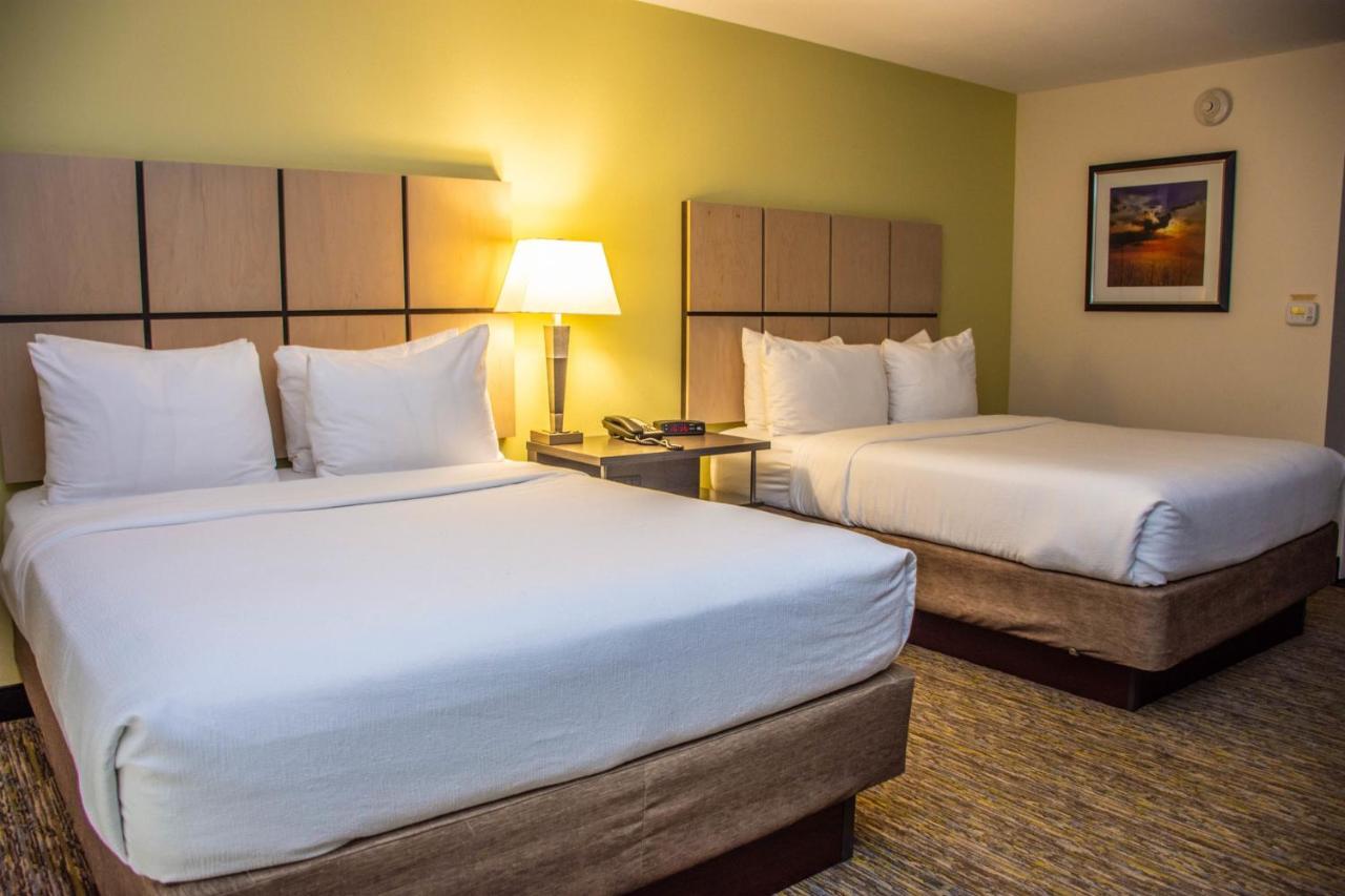 Queen Studio Suite with Two Queen Beds at Candlewood Suites : Overland Park - W 135th St by IHG