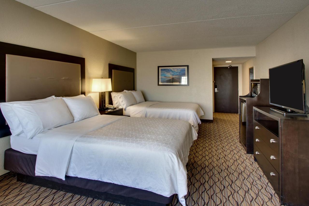 Double Room with Two Double Beds - Non-Smoking at Holiday Inn Express Baltimore-BWI Airport West by IHG