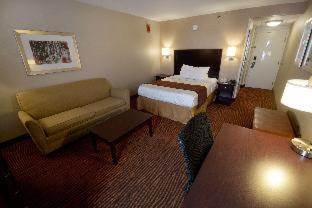 Room #32821114 at Best Western Executive Hotel Of New Haven - West Haven