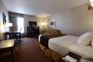 Room #32821114 at Best Western Executive Hotel Of New Haven - West Haven
