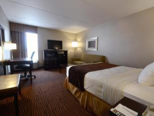 Room #32821114 at Best Western Executive Hotel Of New Haven - West Haven