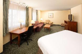 Room #39223014 at Red Lion Hotel Templin's on the River