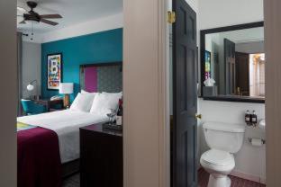 Room #5670914 at City Suites Hotel