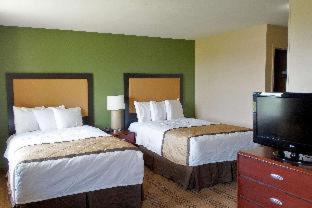 Room #51444617 at Extended Stay America Suites Atlanta Alpharetta Northpoint W