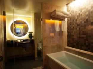 Room #25235311 at Miyako Hybrid Hotel Torrance