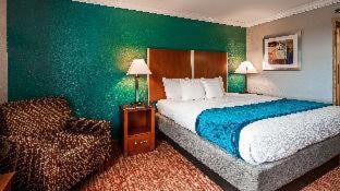 Room #128517215 at Best Western Ft. Lauderdale I-95 Inn