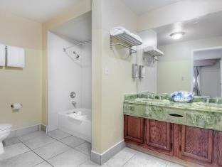 Room #5830606 at Shalimar Hotel of Las Vegas