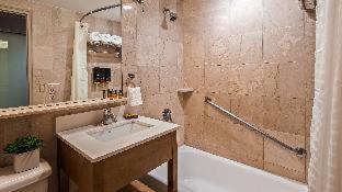 Room #5612028 at Best Western Plus Atlantic Beach Resort