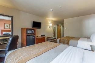Room #31872012 at Hotel Ruidoso - Midtown