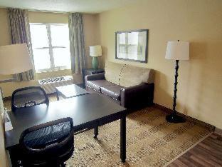Room #51368011 at Extended Stay America Suites Detroit Novi Orchard Hill Place