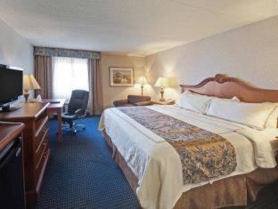 Room #18101715 at Best Western Plus Alexandria / Fort Belvoir