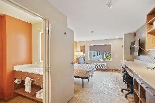 Room #51582210 at Extended Stay America Premier Suites Providence E Providence