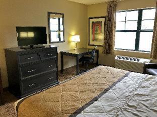 Room #51722009 at Extended Stay America Suites Boise Airport