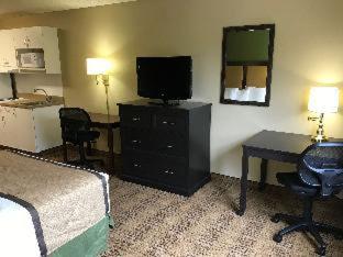 Room #51722010 at Extended Stay America Suites Boise Airport