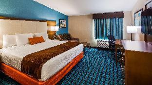 Room #32576338 at The Chelmsford Inn