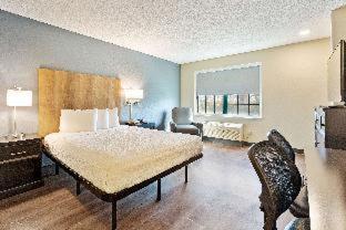 Room #51898321 at Extended Stay America Premier Suites - Union City - Dyer St.