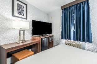 Room #28936314 at Americas Best Value Inn Searcy