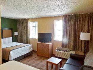Room #46687916 at Extended Stay America Select Suites Providence Airport