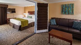 Room #37967314 at Best Western Harbour Inn & Suites Huntington - Sunset Beach