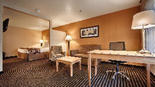 Room #54889915 at Best Western Palm Court Inn