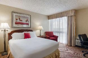 Room #17163932 at Red Lion Hotel & Conference Center Cheyenne