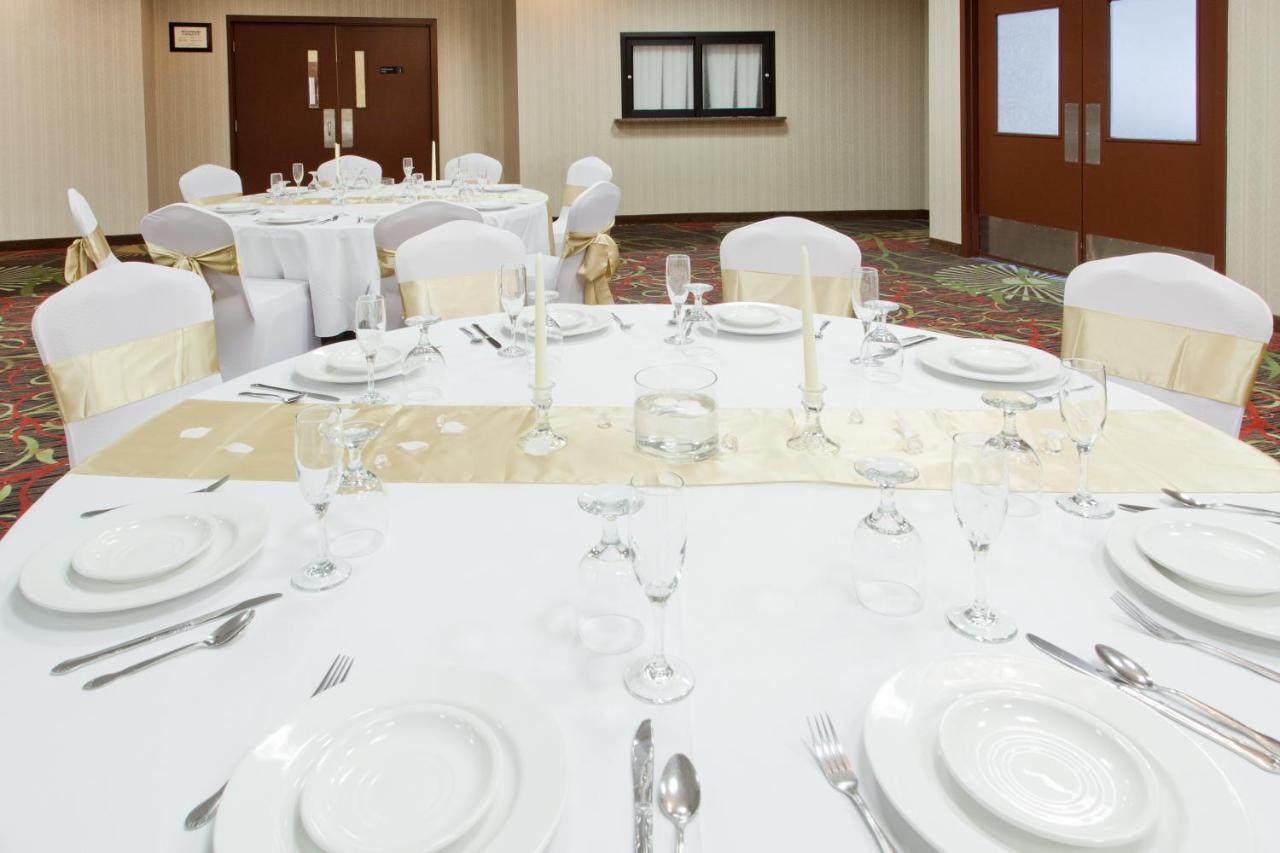  | Holiday Inn Dover Downtown