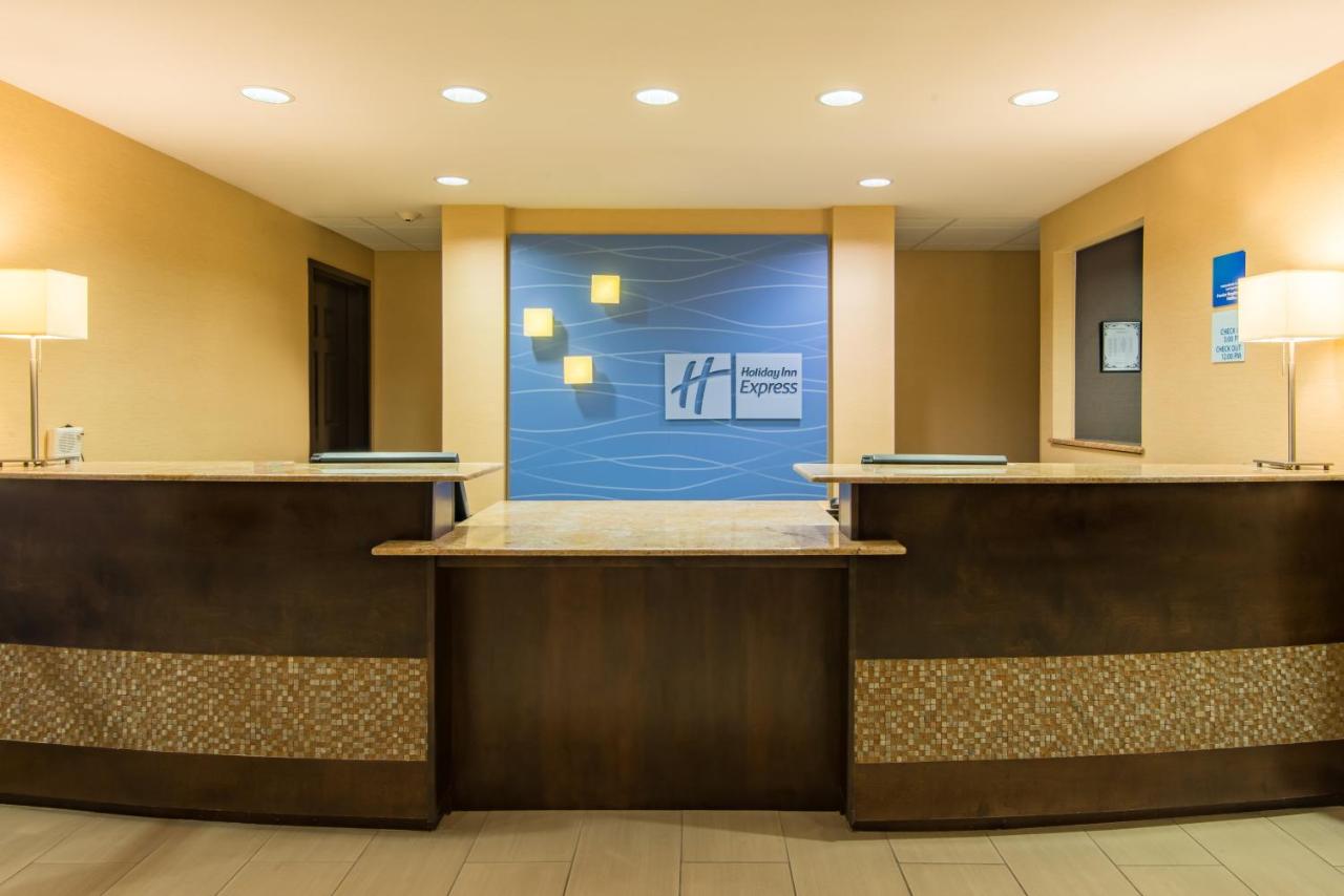  | Holiday Inn Express Hotel & Suites Hobbs