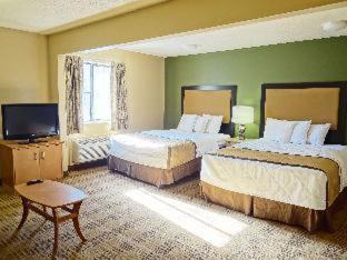 Room #47011915 at Extended Stay America Suites Ft Lauderdale Cyp Crk NW 6th Wy