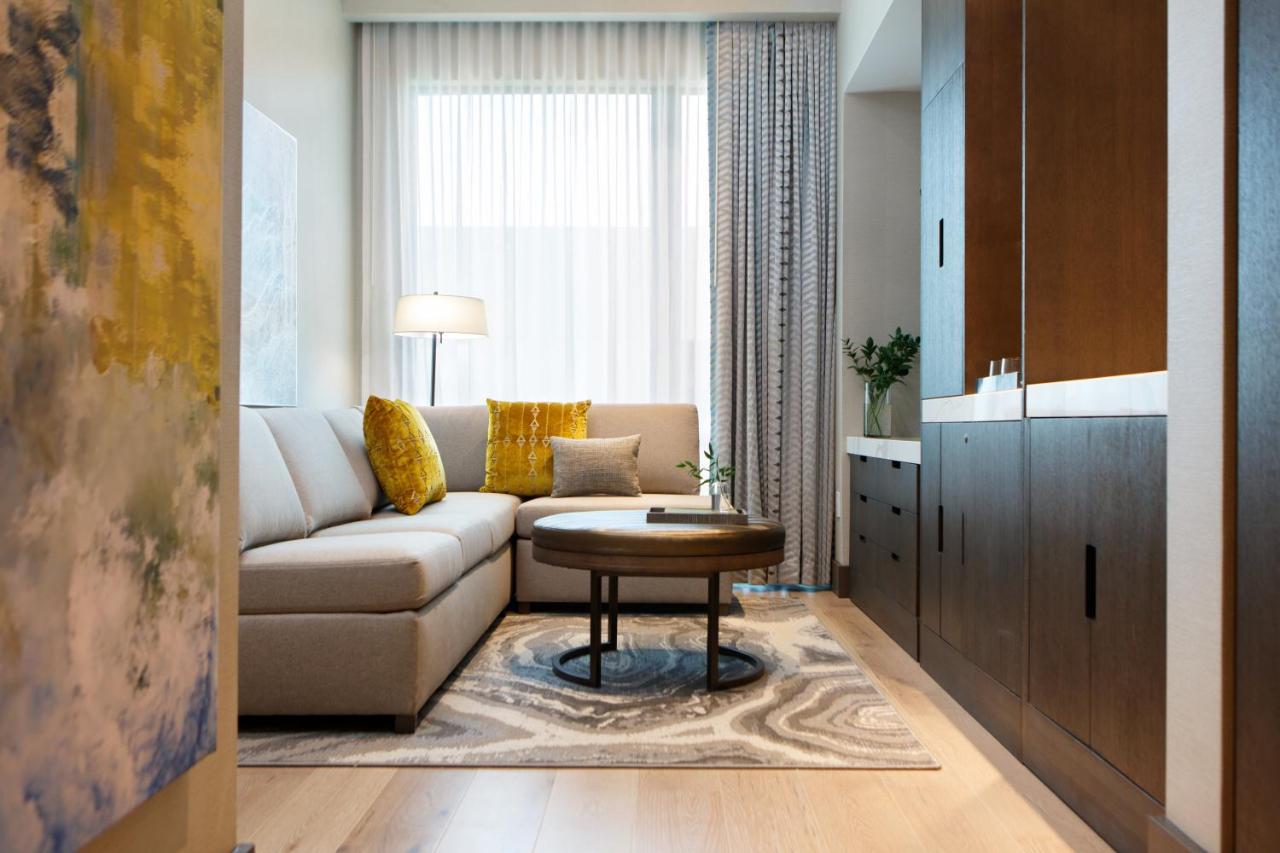 Executive Suite with Mobility Accessible Roll-In Shower at Kimpton Hotel Arras by IHG