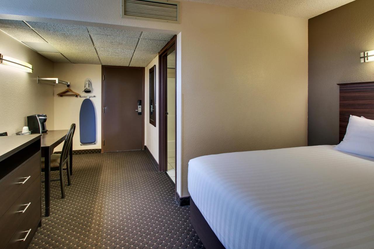 Economy Double Room at EverSpring Inn
