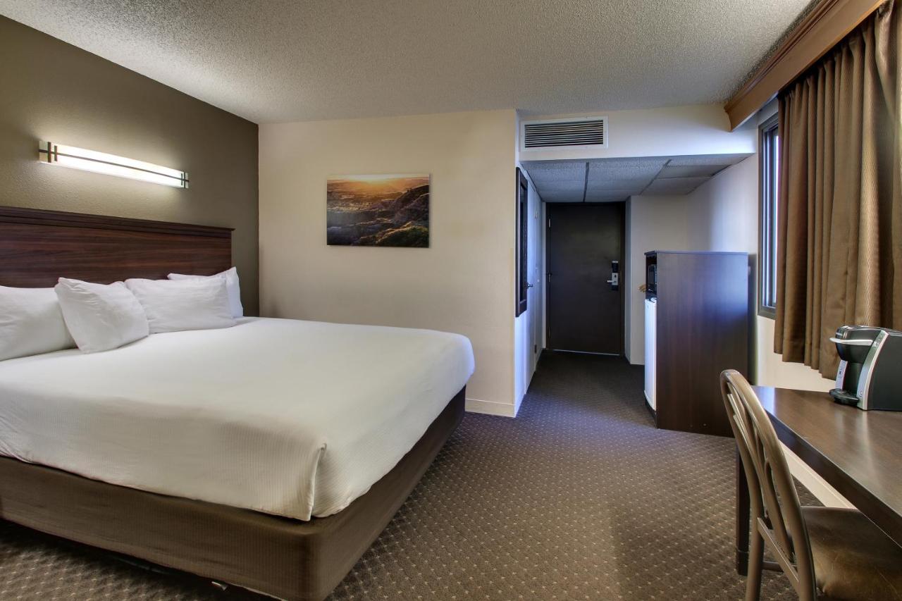 King Room - Disability Access at EverSpring Inn