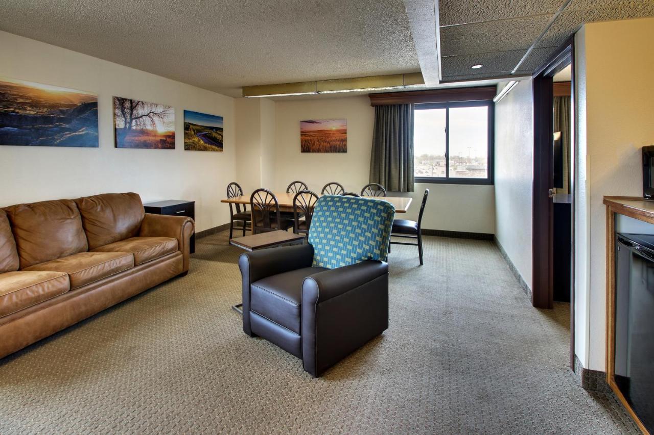 King Suite at EverSpring Inn