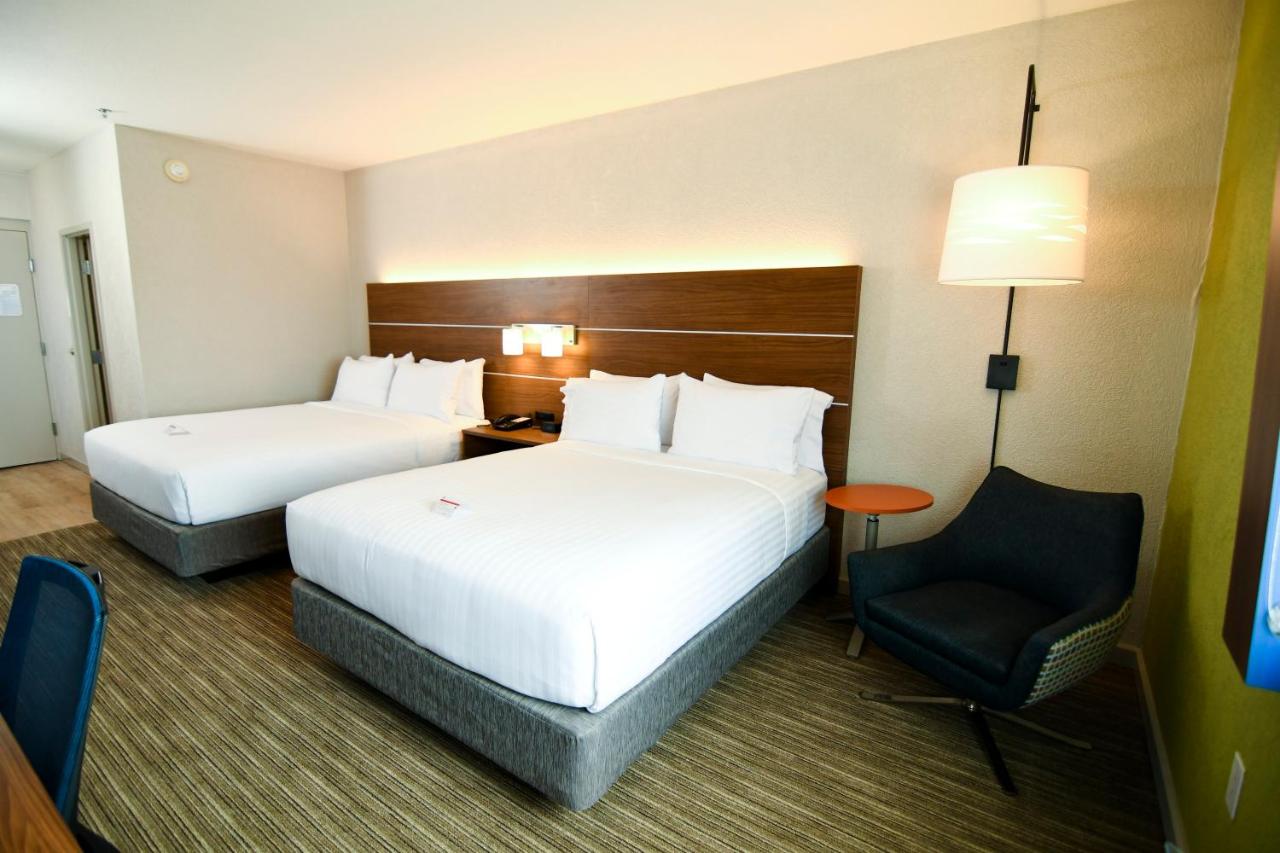 Queen Room with Two Queen Beds - Non-Smoking at Holiday Inn Express & Suites Port Clinton-Catawba Island by IHG