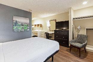 Room #51898316 at Extended Stay America Premier Suites - Union City - Dyer St.