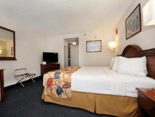 Room #32821121 at Best Western Executive Hotel Of New Haven - West Haven