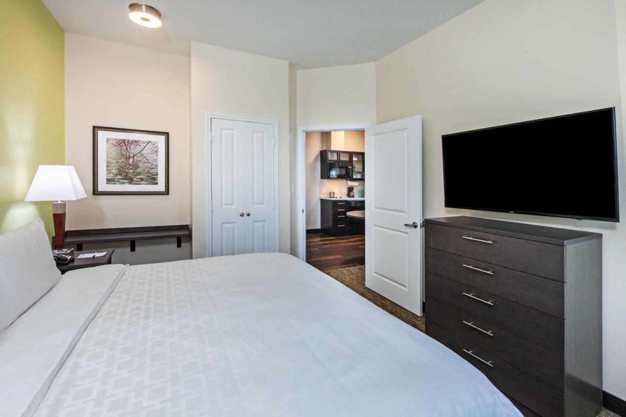 One-Bedroom King Suite - Non-Smoking at Candlewood Suites Houston - Pasadena, an IHG Hotel