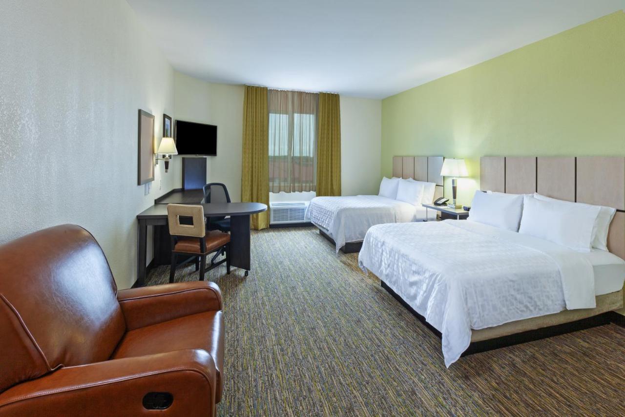 Queen Studio with Two Queen Beds - Mobility Accessible Tub at Candlewood Suites Houston North I45 by IHG