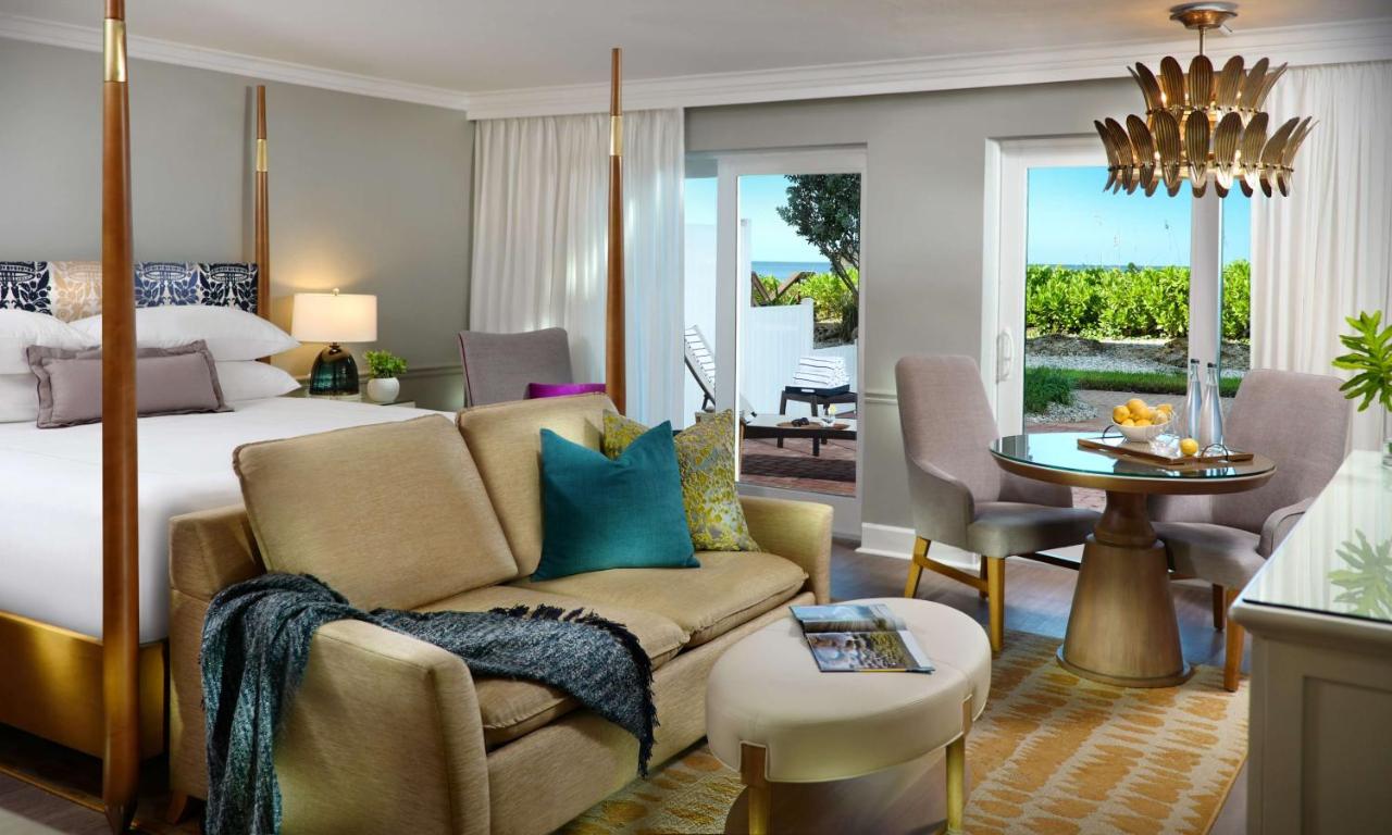 King Lanai Room at LaPlaya Beach & Golf Resort - A Noble House Resort