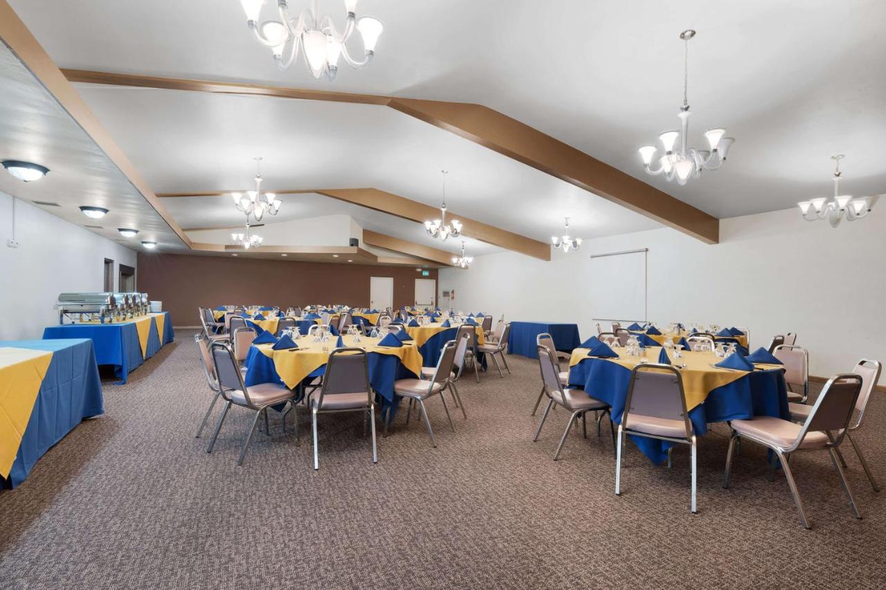 Barbara Worth Country Club