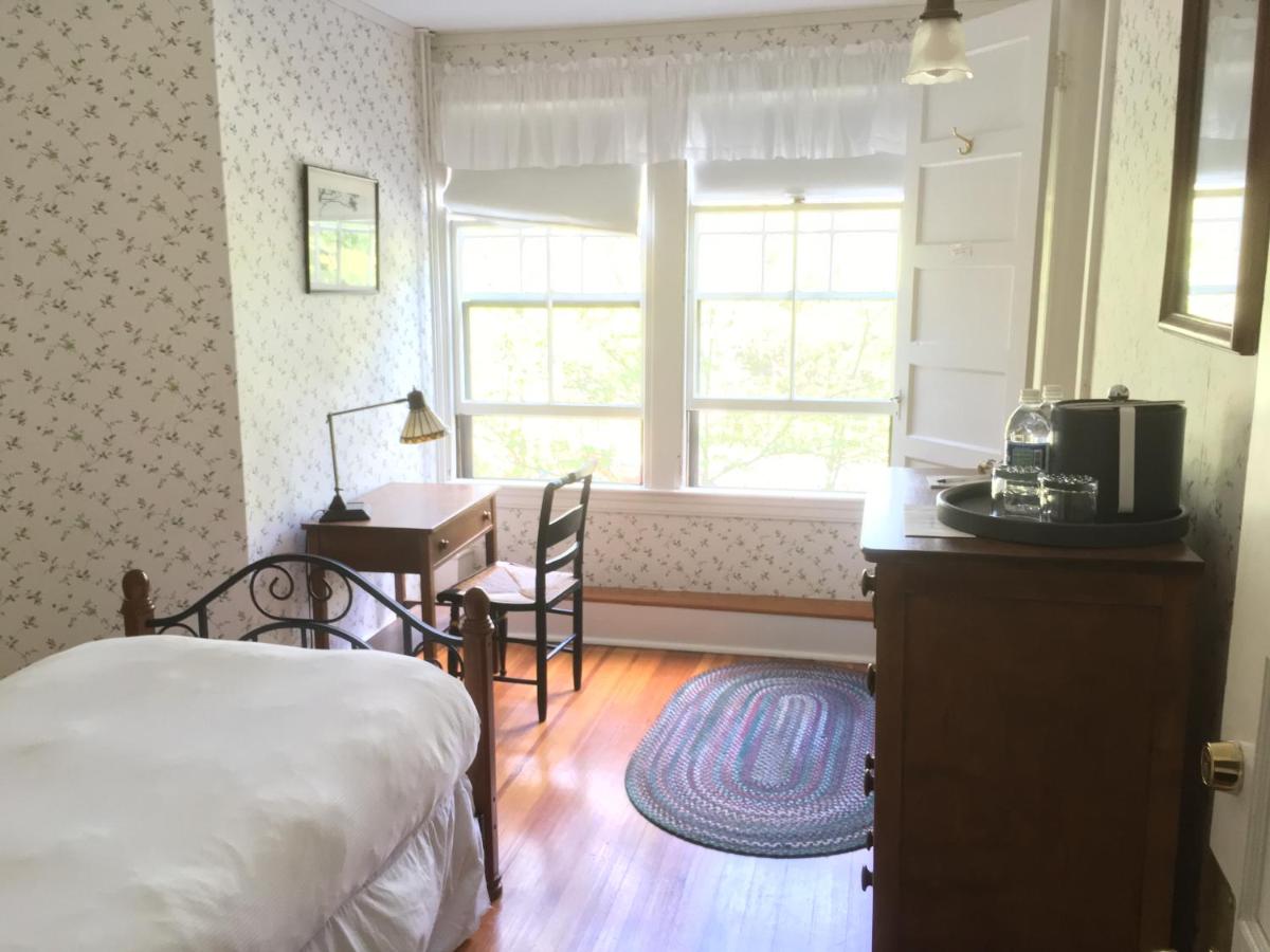 Standard Single Room at Asticou Inn