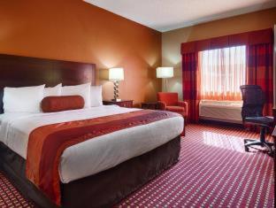 Room #26402933 at Best Western Plus University Inn & Suites