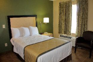 Room #51896514 at Extended Stay America Suites Albuquerque Airport