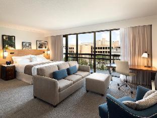 Room #18492207 at AT&T Hotel & Conference Center at the University of Texas