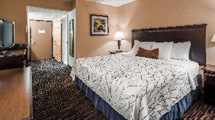 Room #28904314 at Best Western Hazlet Inn