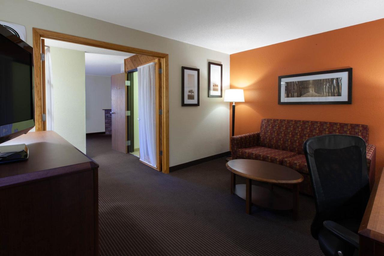 1 King Bed, One Bedroom, Suite, Non-Smoking at AmericInn by Wyndham Iron River