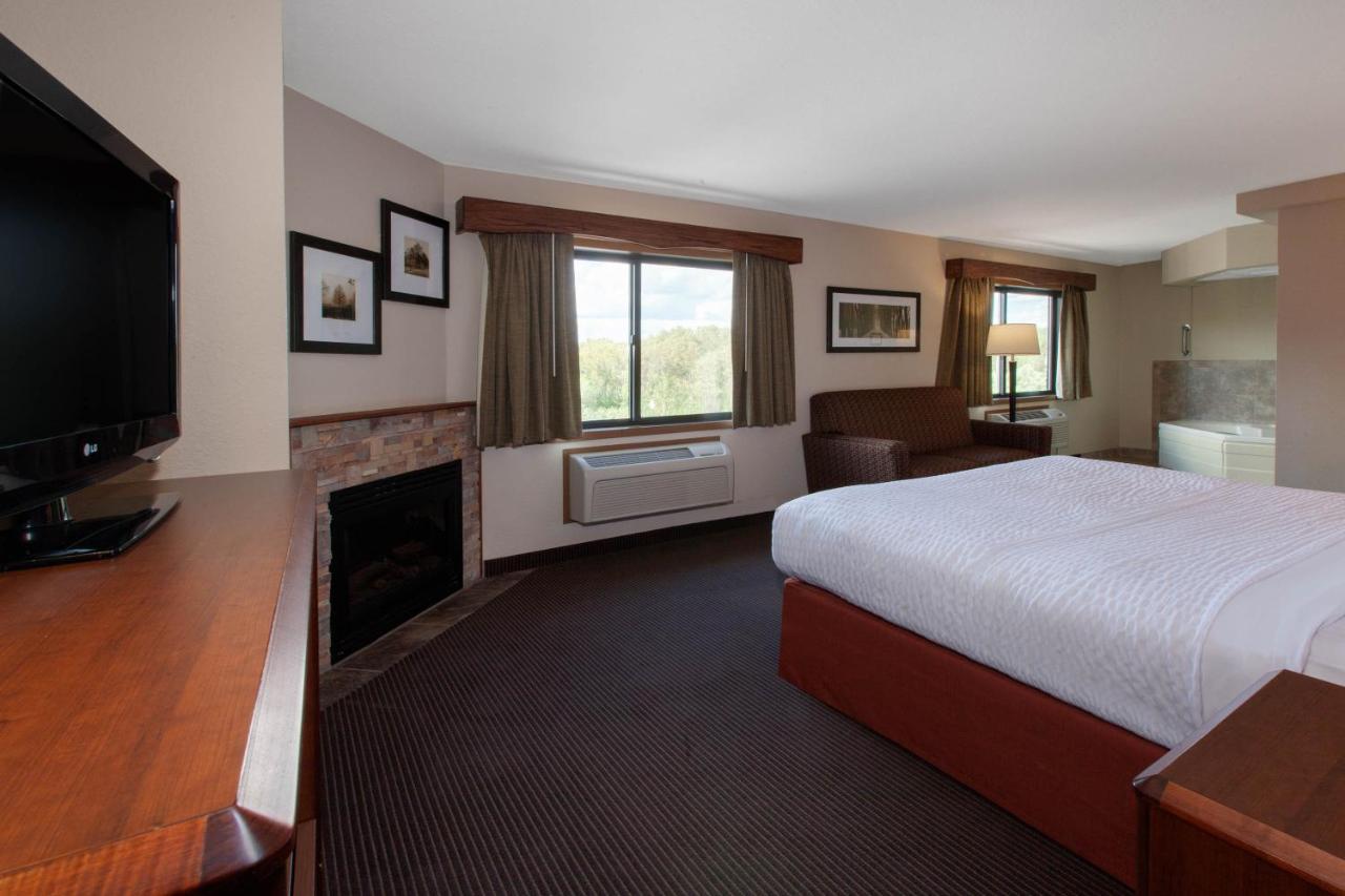 Premier King Suite - Non-Smoking at AmericInn by Wyndham Iron River