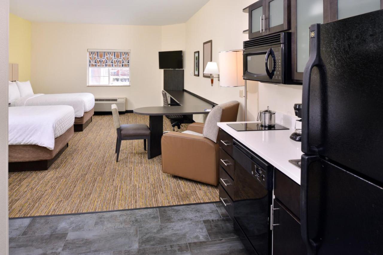 Double Studio -  Non-Smoking at Candlewood Suites Winchester by IHG