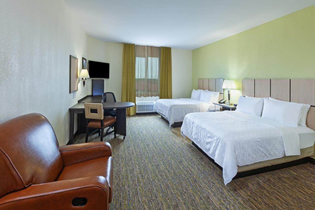Queen Studio with Two Queen Beds - Mobility Accessible Tub at Candlewood Suites Houston North I45 by IHG