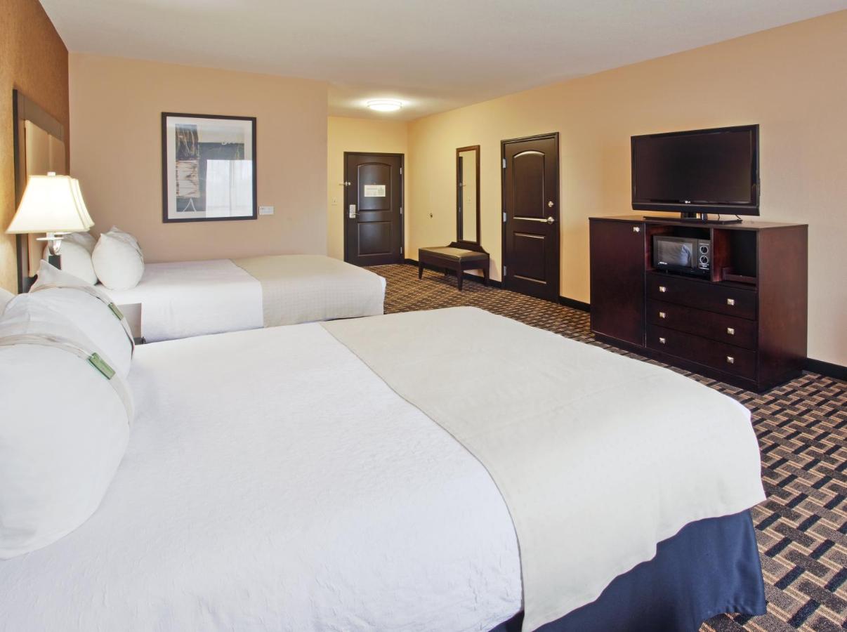 Queen Room with Two Queen Beds - Non-Smoking at Holiday Inn Arlington NE-Rangers Ballpark, an IHG Hotel