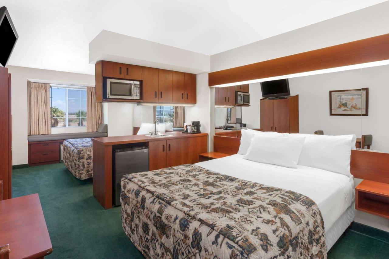 Studio Suite with Two Double Beds - Non-Smoking at Microtel Inn & Suites by Wyndham Wellton